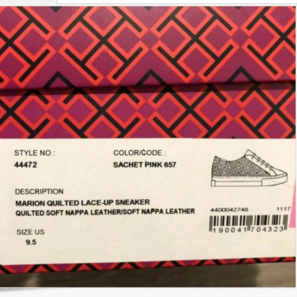 Tory burch marion quilted lace up sneakers NIB